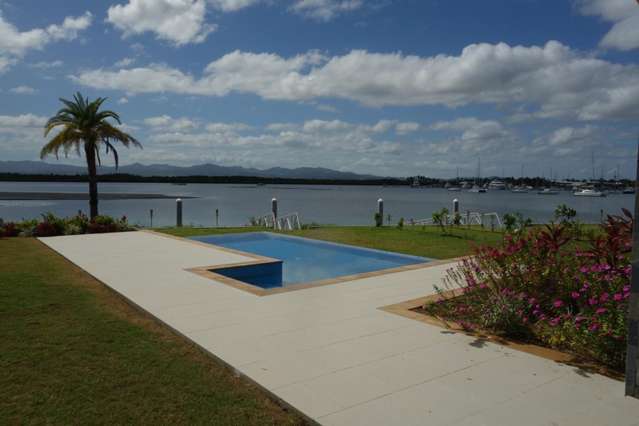 Stunning Waterfront Home with Breathtaking Views!