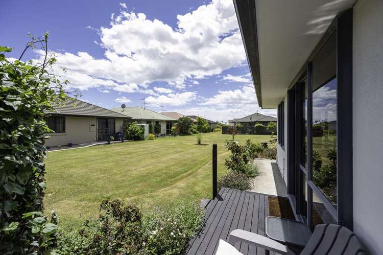 13 Ivy Crescent Richmond_13