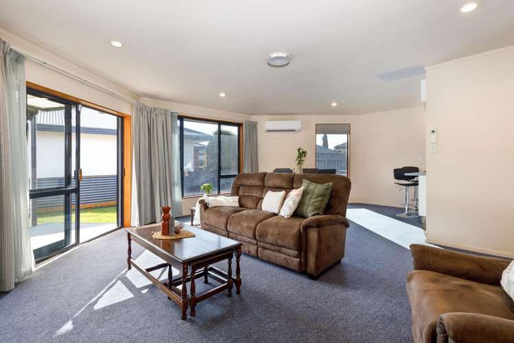 3 Robalan Place Redwoodtown_7