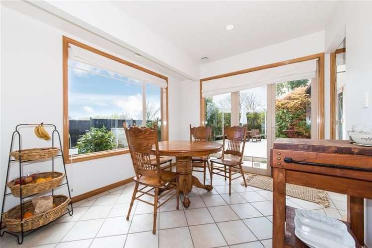 52 Shepherds Lane Flat Bush_11