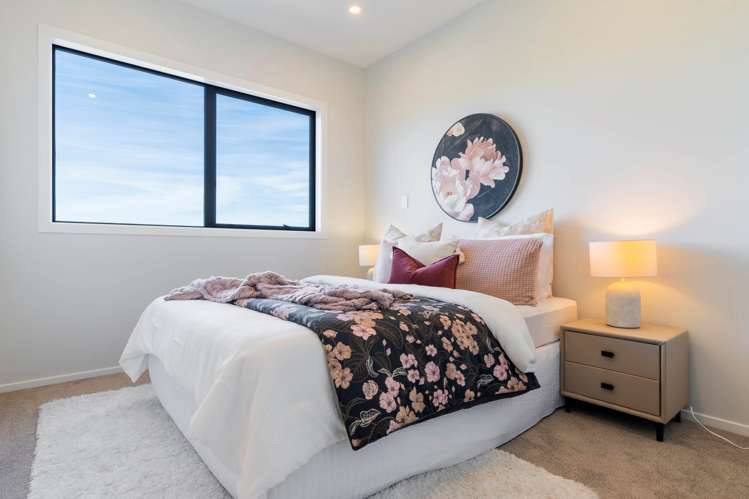 22 Ara Taha Crescent Orewa_24