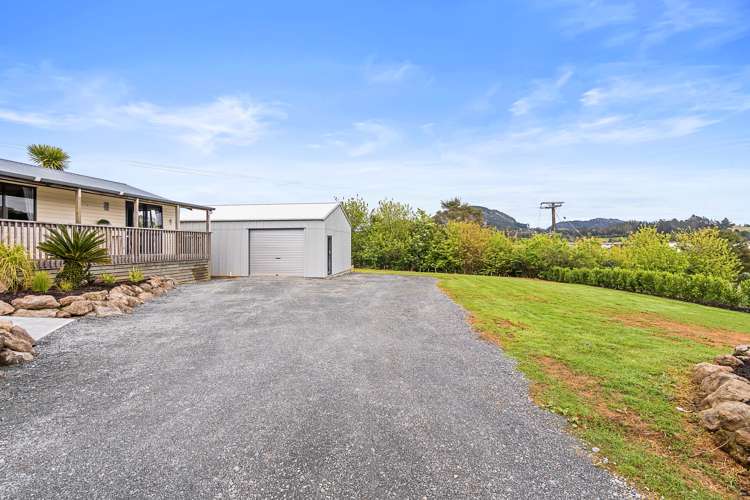 90 Alcoba Street Kamo_18