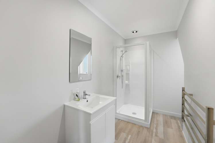 9 Bronte Place Whalers Gate_12