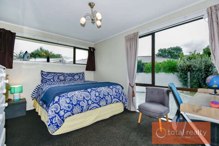 5 Charles Upham Avenue Hillmorton_14