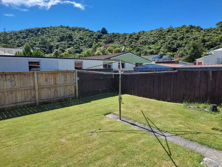 17 Perotti Street Greymouth_10