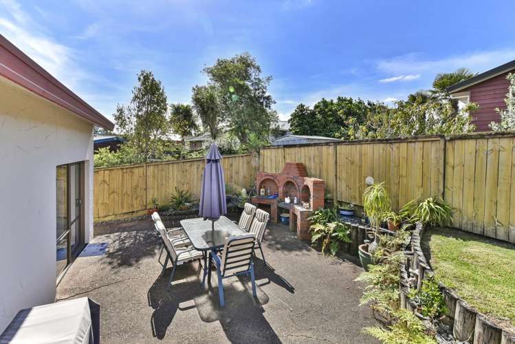 17 Gleneagles Grove Wattle Downs_10