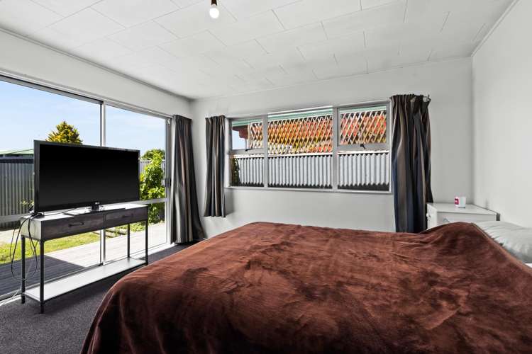 808 Ferguson Street Akina_8