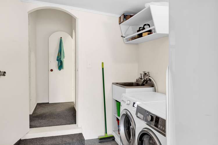 45 Iredale Road Hawera_21