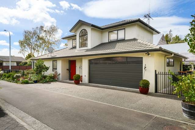 Townhouse practicality in Hokowhitu