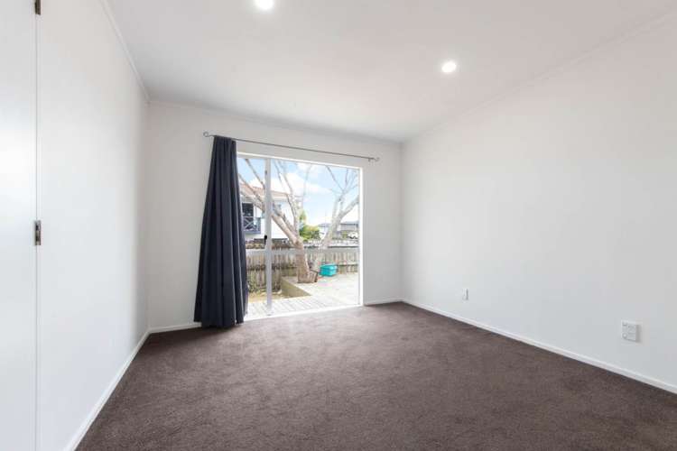 1/42 Pomaria Road Henderson_7