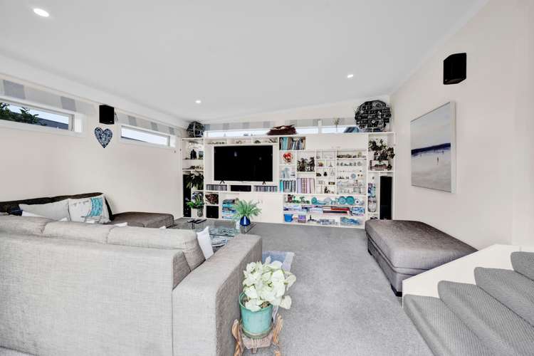 14 Culzean Grove Bell Block_12