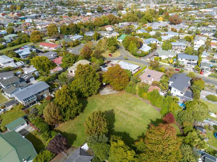 15 Shelley Crescent Stoke_4