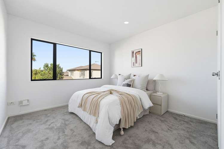 25/22 Northcross Drive Oteha_12