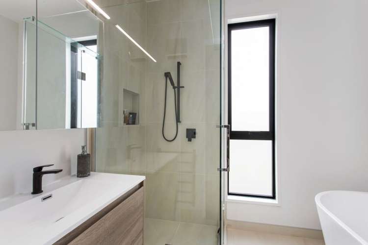 89 Major Aitken Drive Huntsbury_15