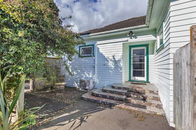 13 Kings Drive Levin_10