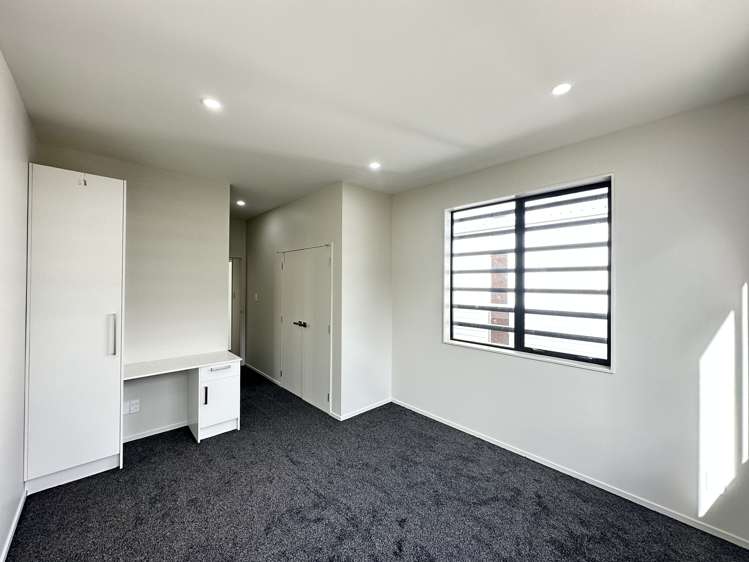 14 Yellow Pear Lane Karaka_11