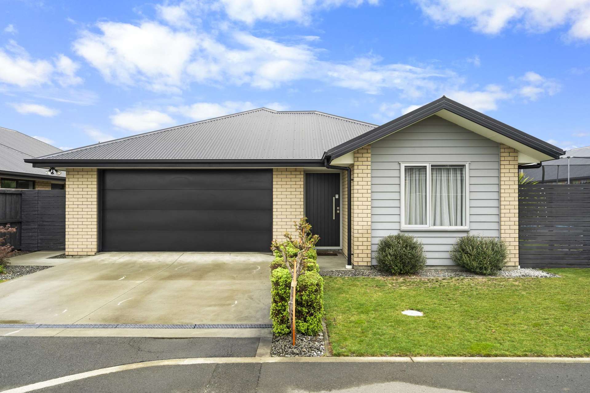 37 Moreton Green Rolleston_0