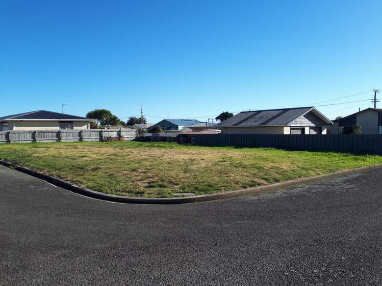10 Kowhai Court Foxton Beach_0