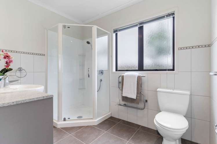 9 Spring Valley Place Oteha_25