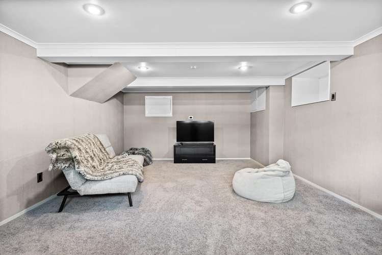 141 Dip Road Te Kamo_27