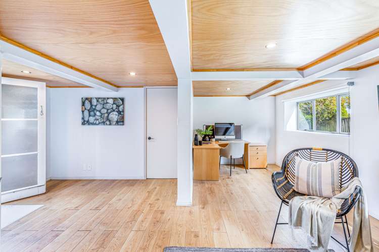 17 Castaing Crescent Te Atatu South_17