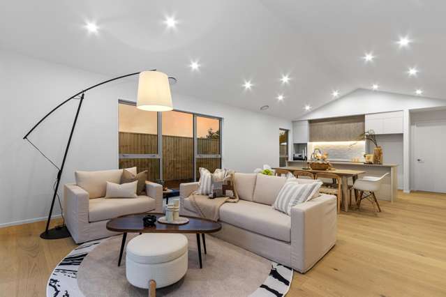 5 Lorenzos Lane Halswell_4