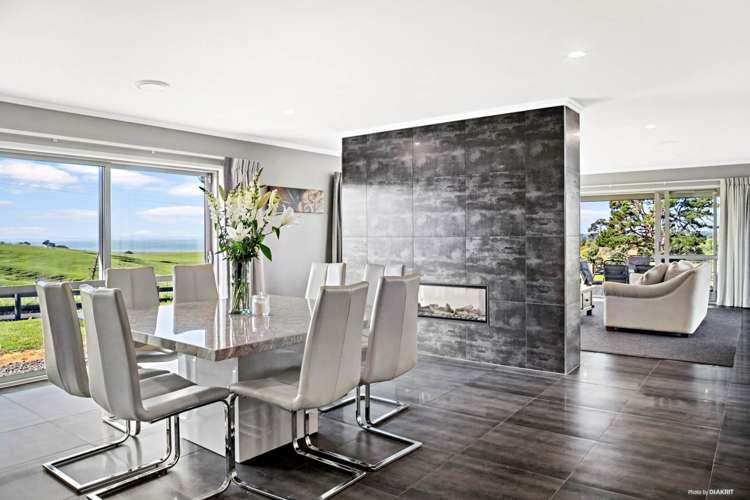 96 A Renall Road Pollok_5