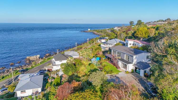 86 Marine Parade Bluff_47