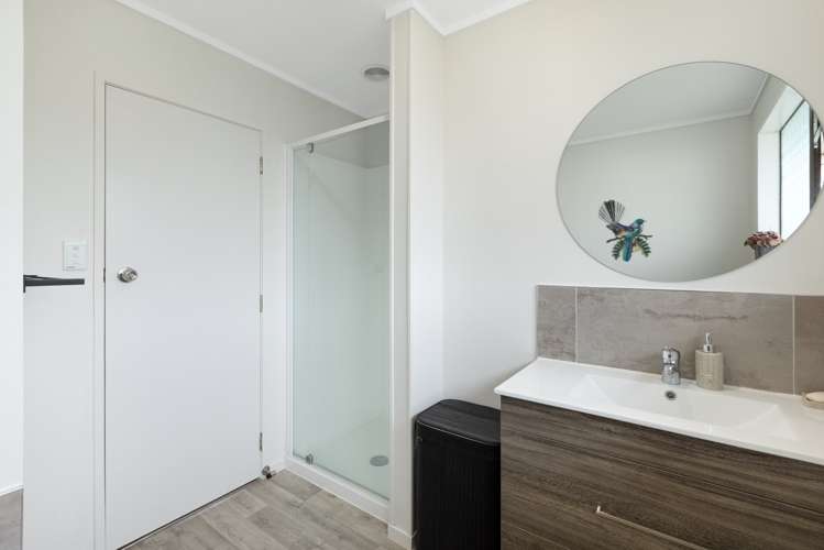 36 Sylvania Drive Matua_13