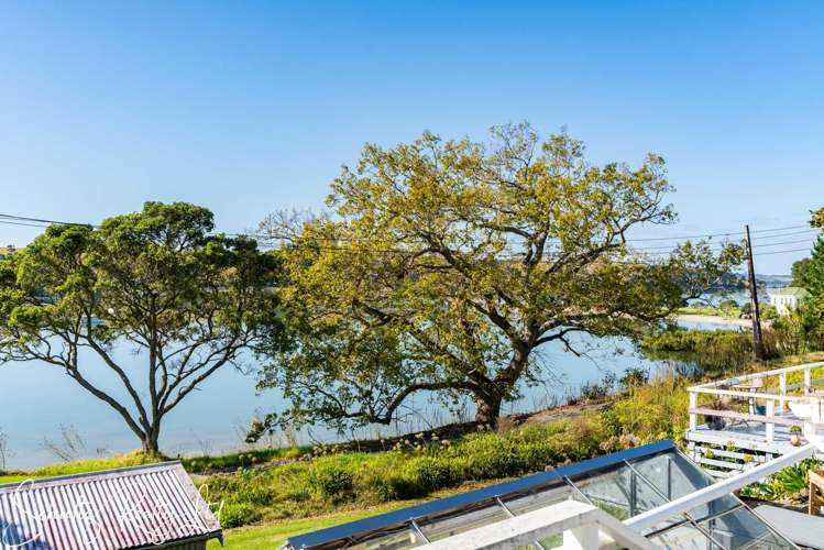 15 Fisher Street Paparoa_38