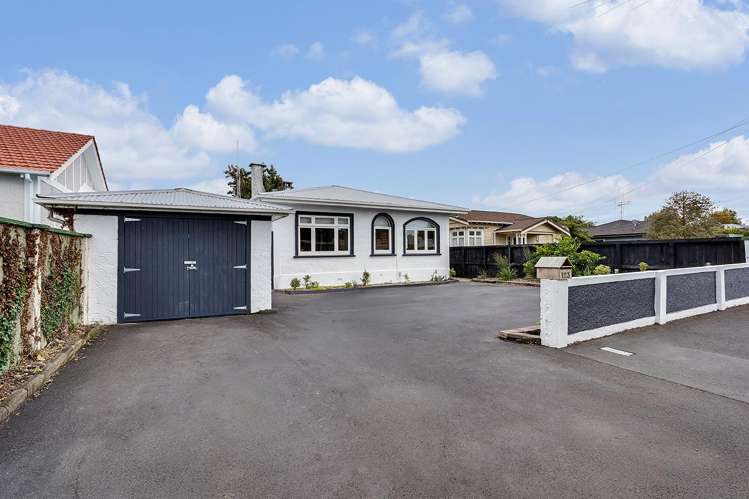 123 Grey Street Hamilton East_21