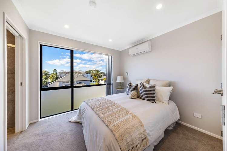 5/84 Kings Road Panmure_11