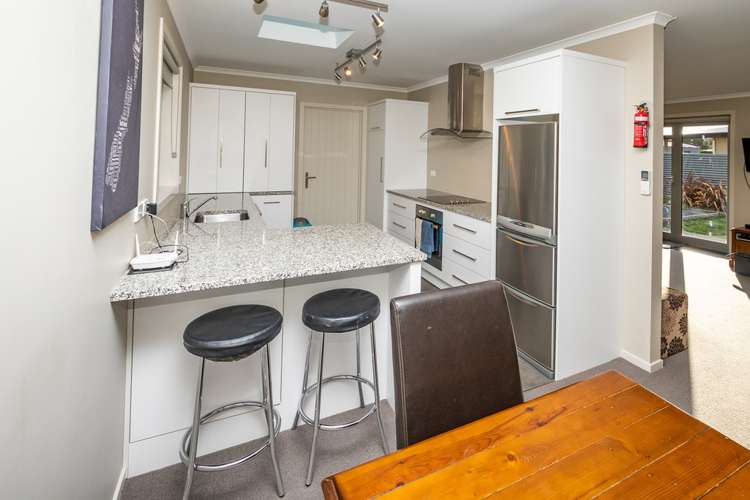 10 Motu-Au Close Manapouri_24