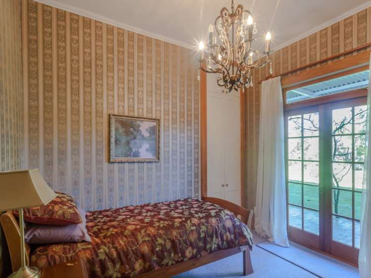 131 Chester Road Carterton_18