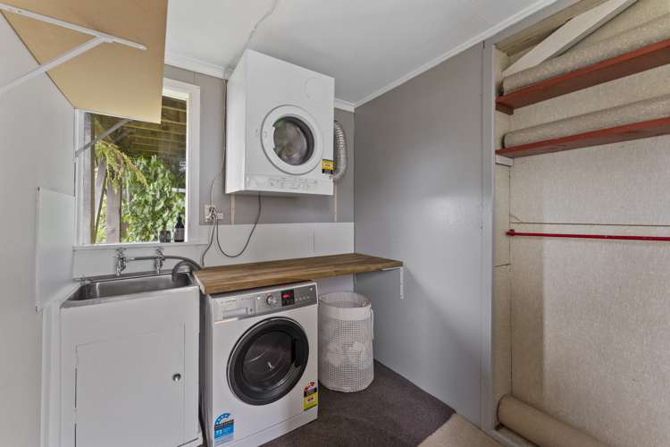 25 Singers Road Korokoro_17