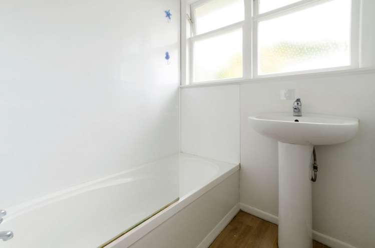 1/4 Calvert Street Papakura_7