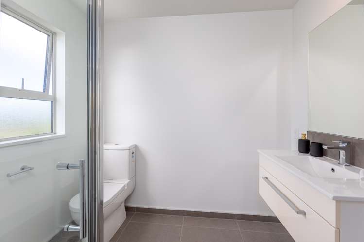 5/39 Gallaghan Close Wigram_11