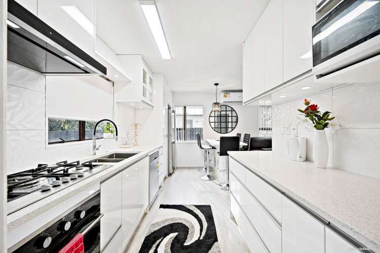 1/397 Roscommon Road Clendon Park_1