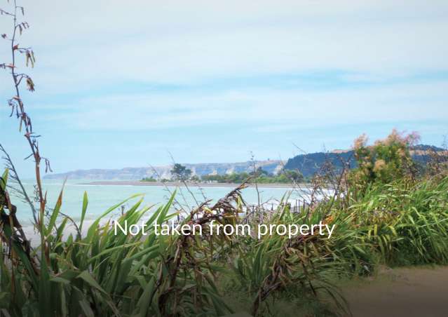 7 Redwood Place Te Awanga_1