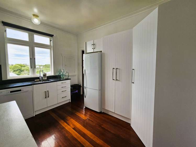 39 Hanlon Crescent Devonport_6