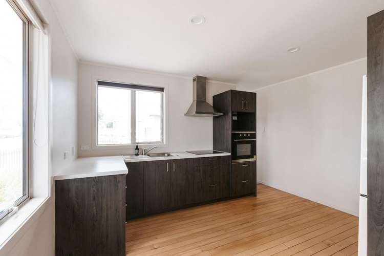 1 Oxford Street Parkvale_6