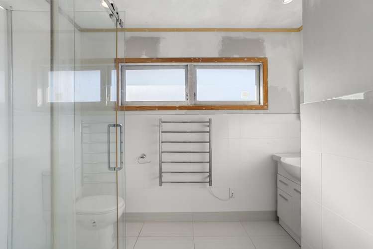 92 Stottholm Road Titirangi_12