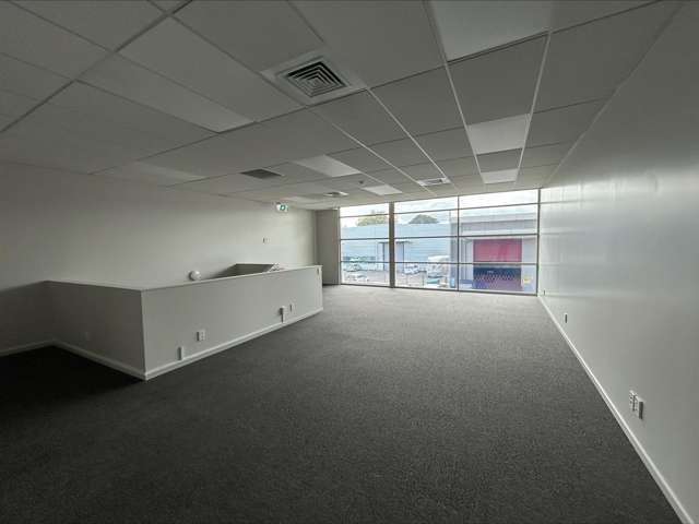 61E Hugo Johnston Drive Penrose_4