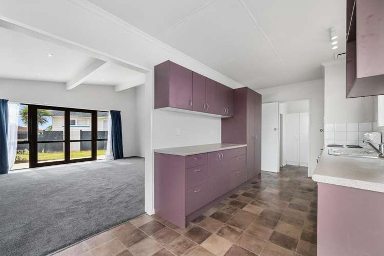 9 Karamea Crescent Kelvin Grove_12