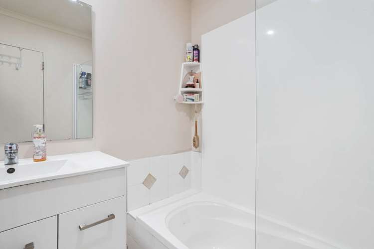 44 Chapel Road Flat Bush_11