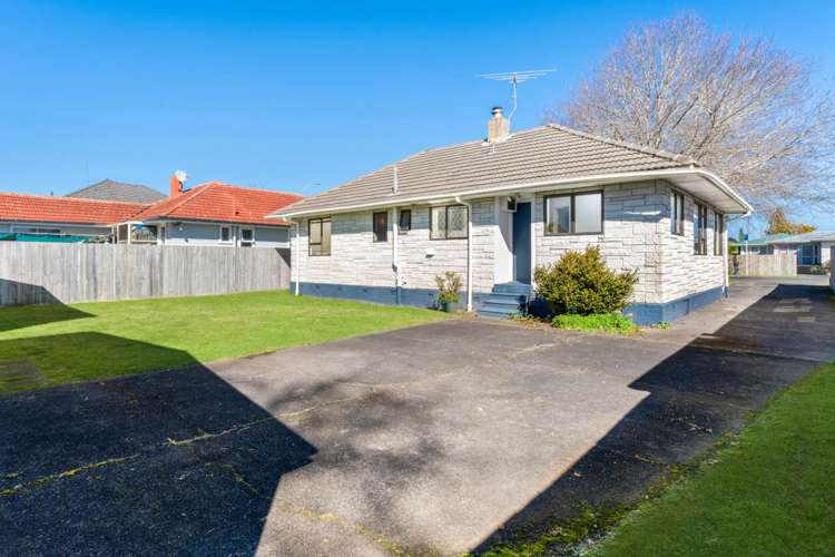 631 Te Atatu Road Te Atatu Peninsula_19