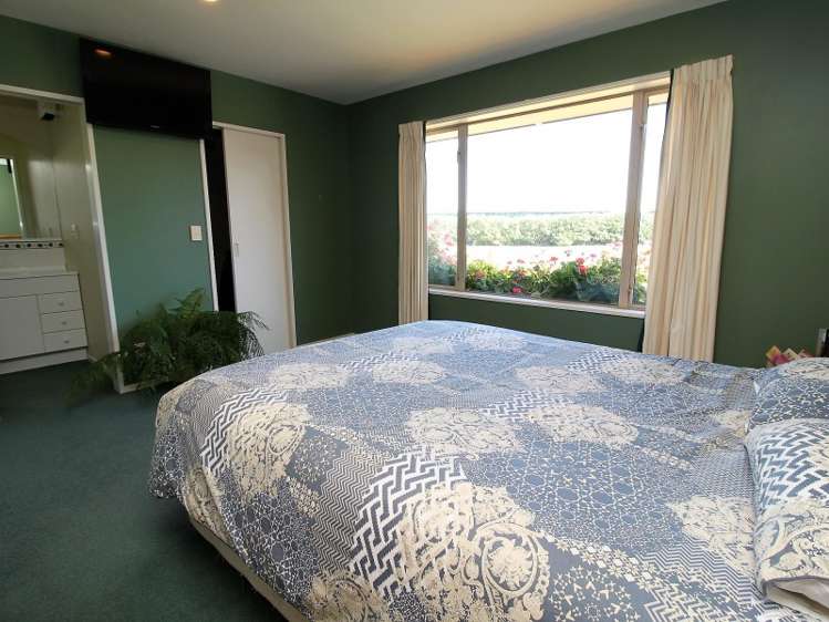 1199 Telegraph Road Darfield_7