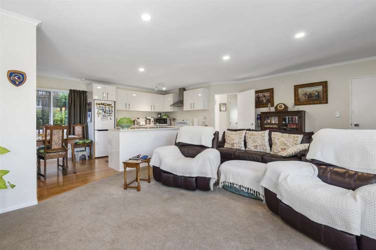 27 Tarata Street Matua_12