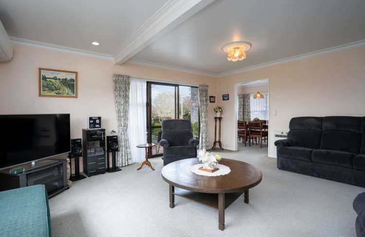 119 Burns Street Leamington_8