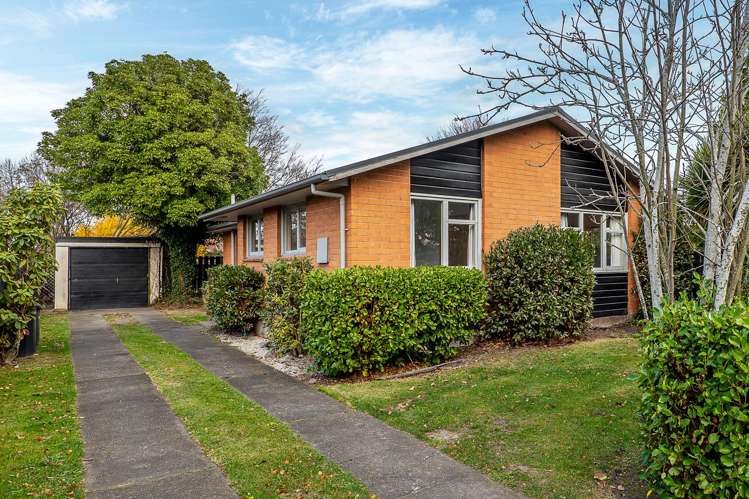 38 Clivedon Place Redwood_0